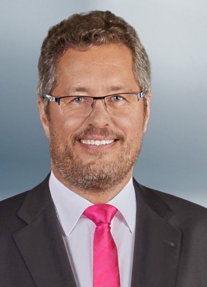 Porträt von Dr. Karl-Ulrich Köhler