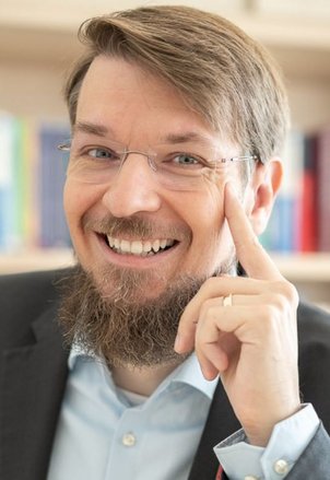 Porträt von Prof. Dr. Sebastian Seiffert